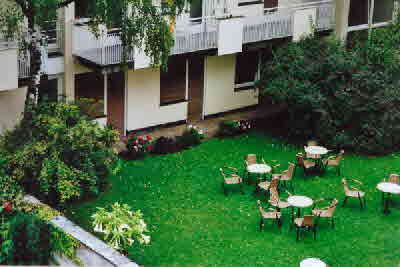 Studentenwohnheim Emanuelstr. 18, Garten